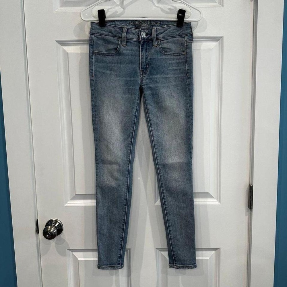 American Eagle Outfitters Jegging Medium Wash Skinny Jeans Size 2 Short